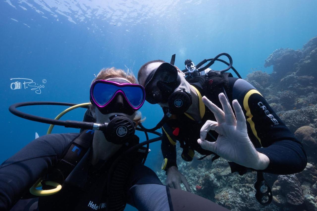 Divers Lodge モアルボアル エクステリア 写真